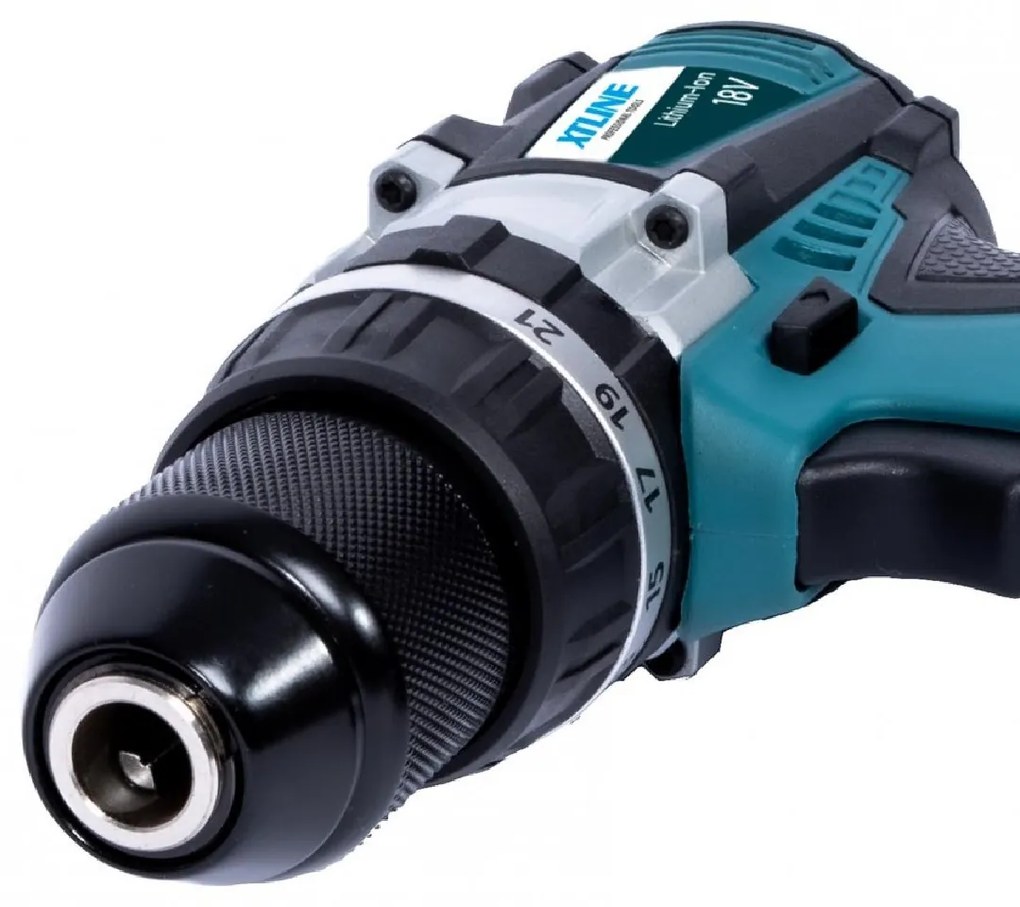 XTline Akumulátorová príklepová vŕtačka 18 V s 2 batériami a kufríkom