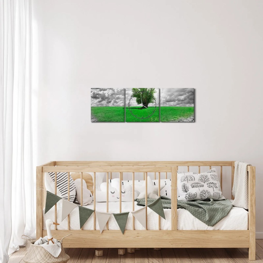 Obraz - Kus prírody v meste (s hodinami) (90x30 cm)