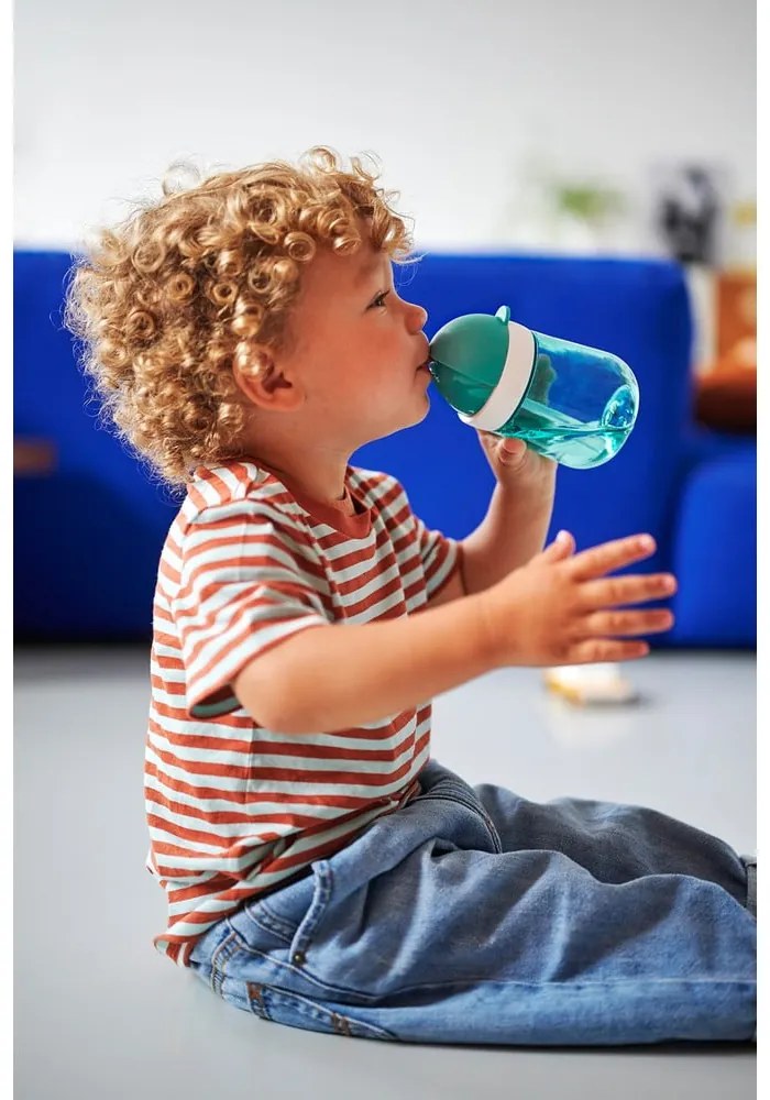 Tritánový detský hrnček v bielej a svetlozelenej farbe 300 ml Little farm – Mepal