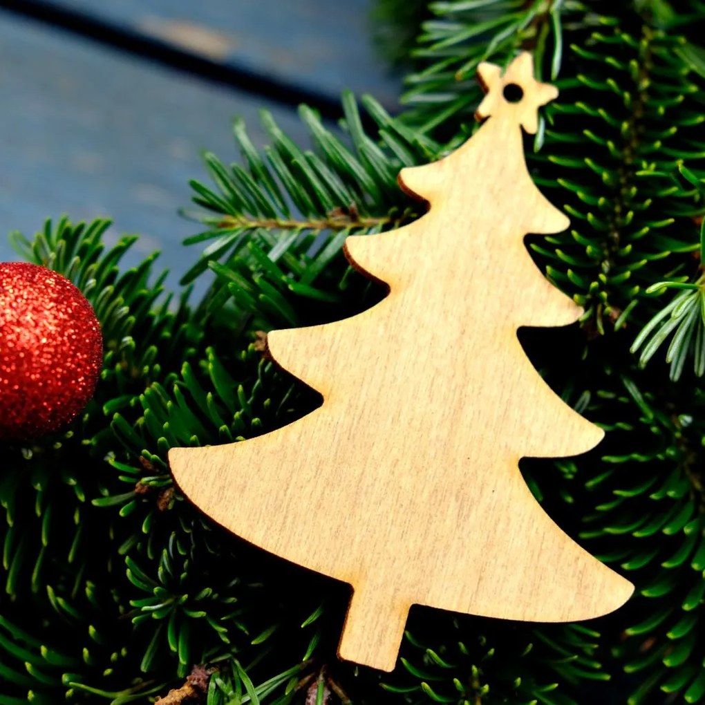 Krásne drevené vianočné ozdoby 10 ks
