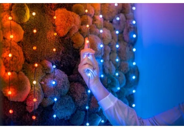 Twinkly TWKP100RGB-T - LED RGB Stmievateľná vianočná reťaz 100xLED 8 m USB Wi-Fi