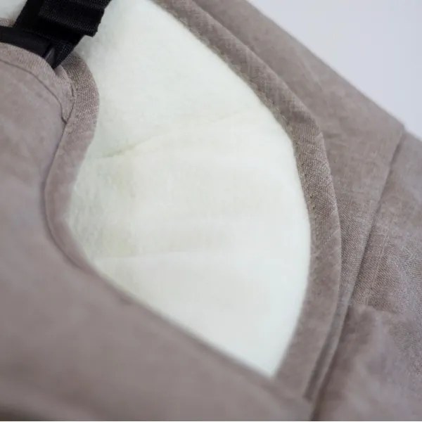 PETITE&amp;MARS - Detské ležadlo CALMY hnedá