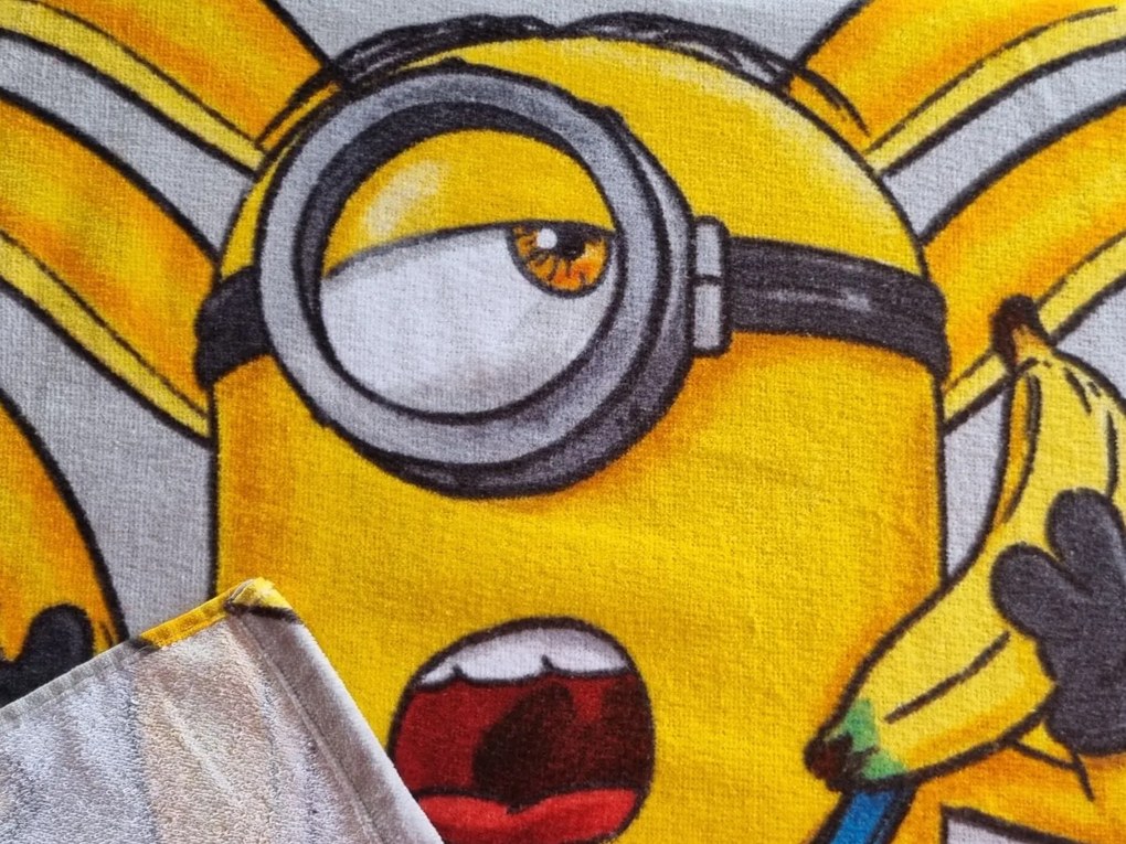 Carbotex Detské pončo 55x110 cm - Mimoni Banana