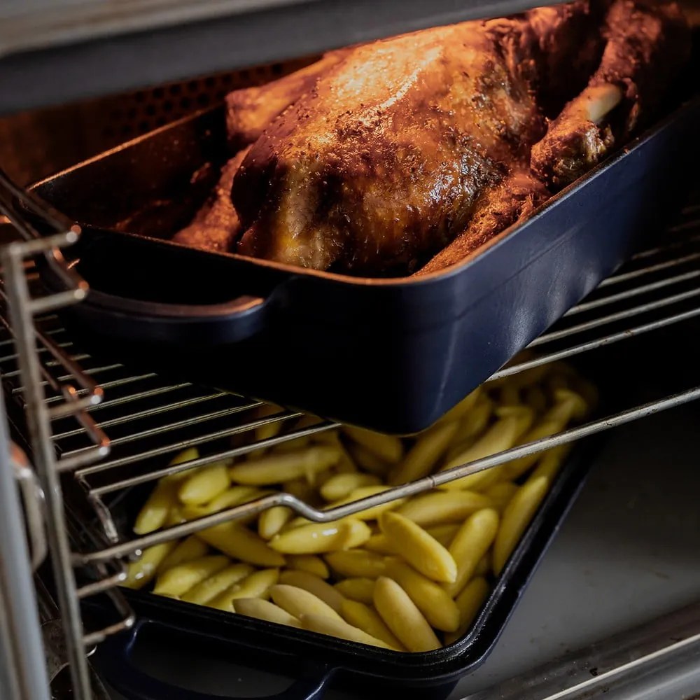 Liatinový pekáč 22x42,5 cm LITINA SMALT – Orion