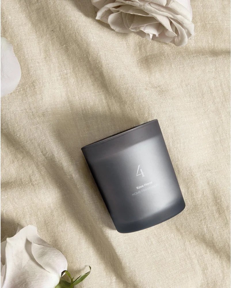 Vonná sviečka doba horenia 20 h Cozy Cashmere – Kave Home