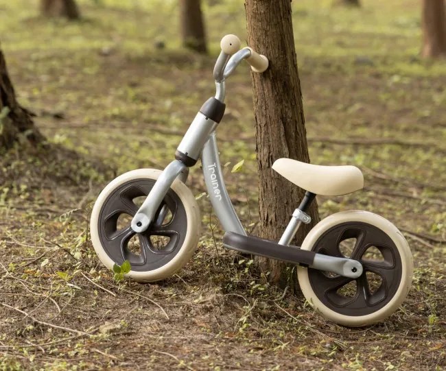 Odrážadlo Qplay Trainer stieborné