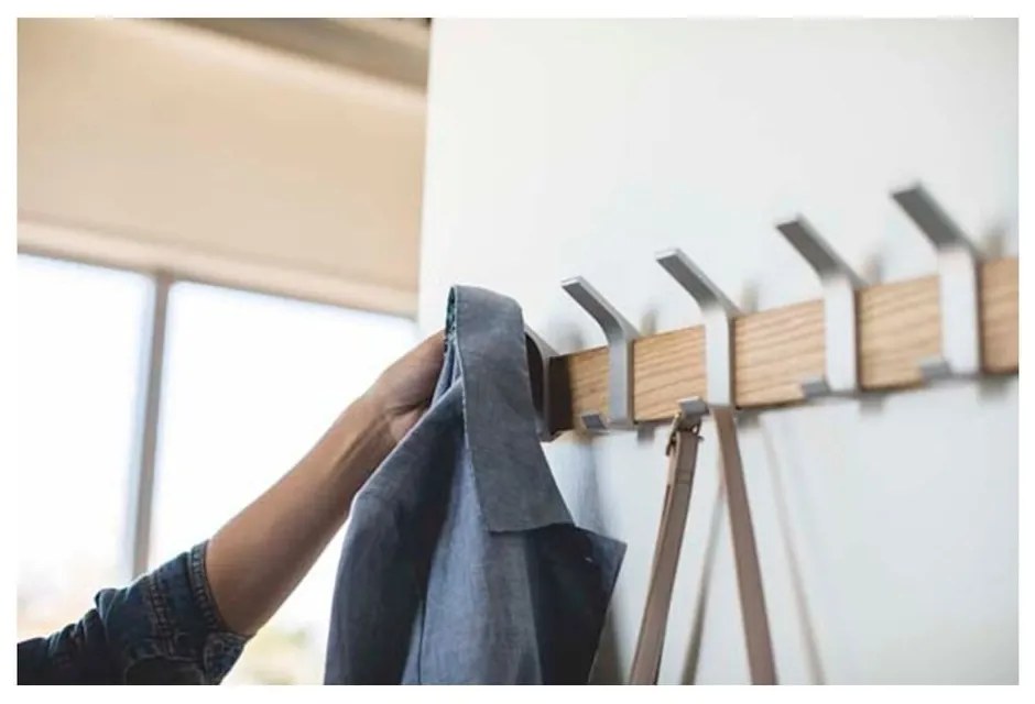 Nástenný vešiak z jaseňového dreva v matne strieborno-prírodnej farbe Rin – YAMAZAKI