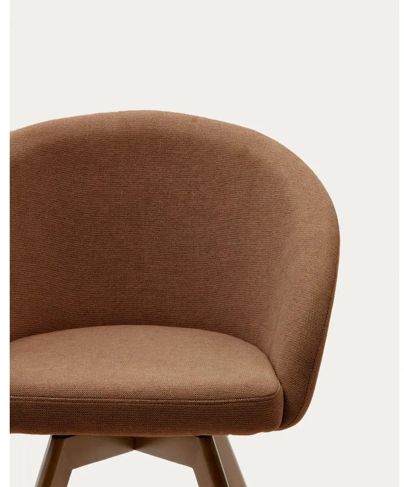 Hnedé čalúnené jedálenské kreslo Marvin – Kave Home