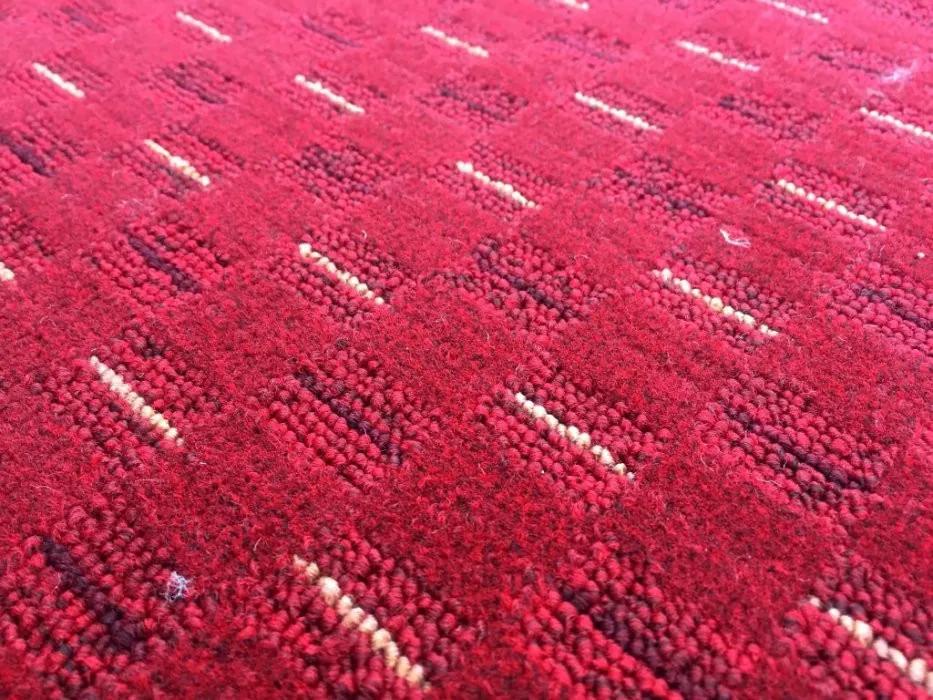 Vopi koberce AKCE: 150x600 cm Metrážový koberec Valencia červená - Rozměr na míru bez obšití cm