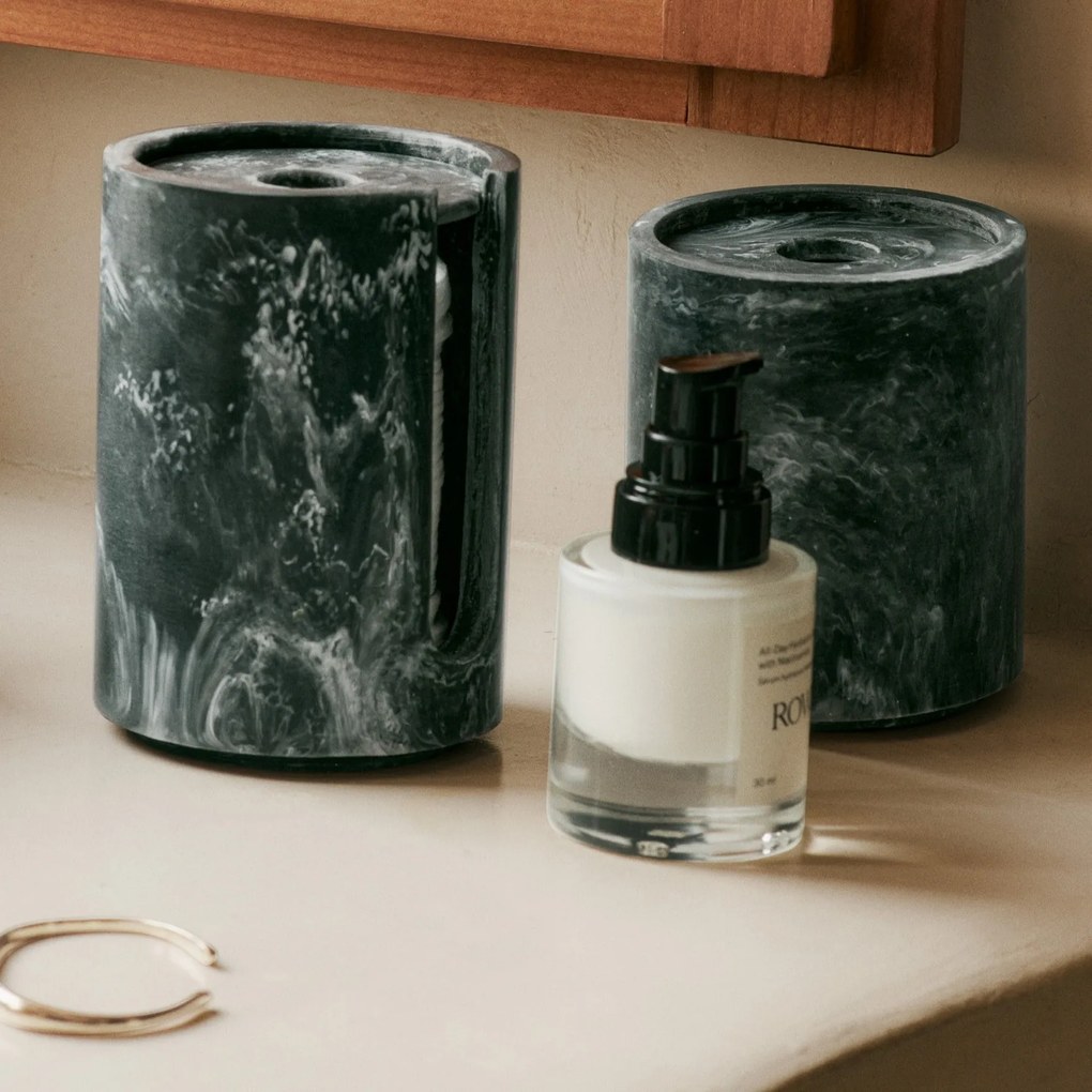 Ferm Living Dóza na vatové tyčinky Mist Charcoal