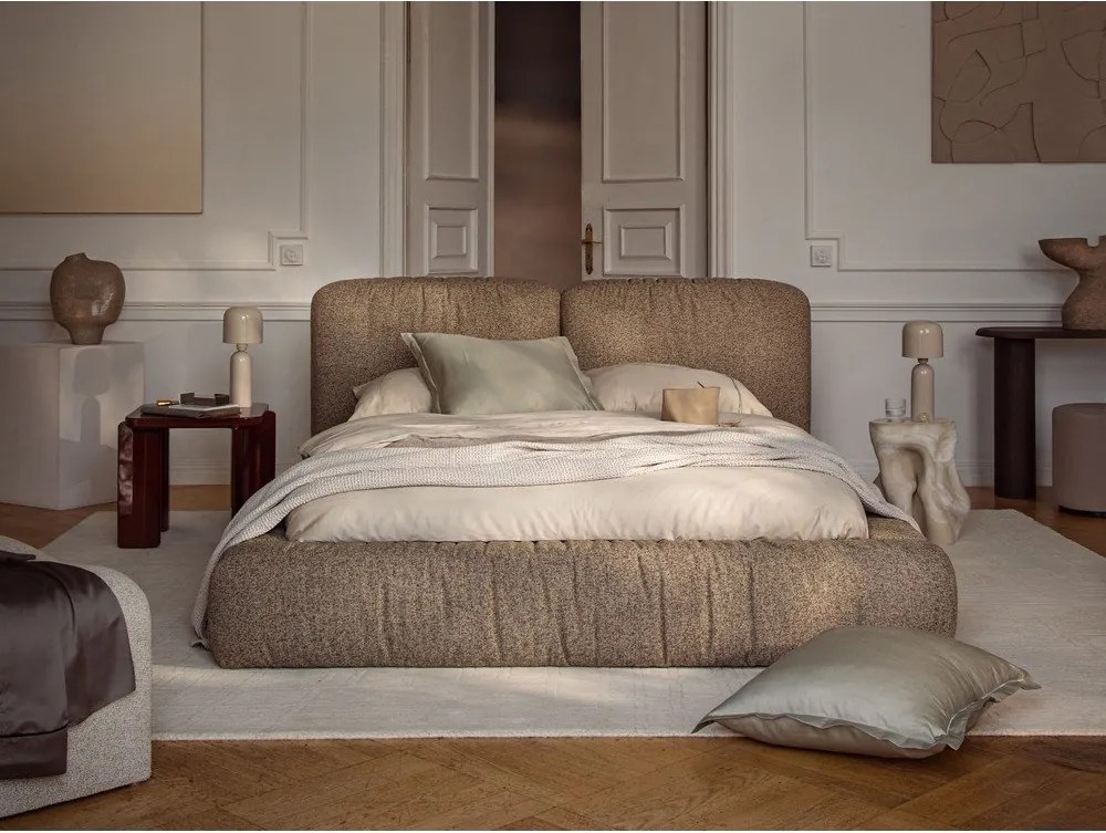 Béžová čalúnená dvojlôžková posteľ s úložným priestorom s roštom 160x200 cm Martina – Micadoni