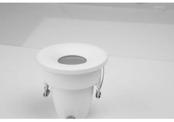 Azzardo AZ5389 - Kúpeľňové podhľadové svietidlo ROMOLO 1xGU10/50W/230V IP65 biela