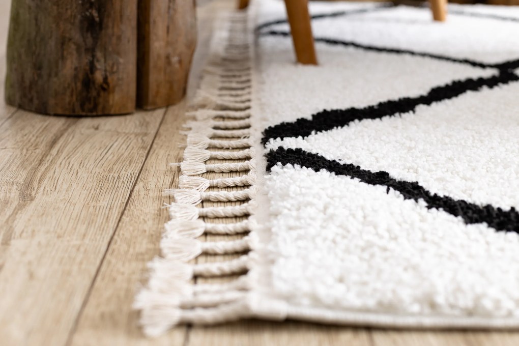 Koberec BERBER CROSS, biely, strapce, Maroko Shaggy