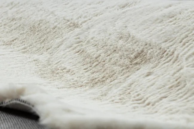 Koberec BUNNY slonia kosť