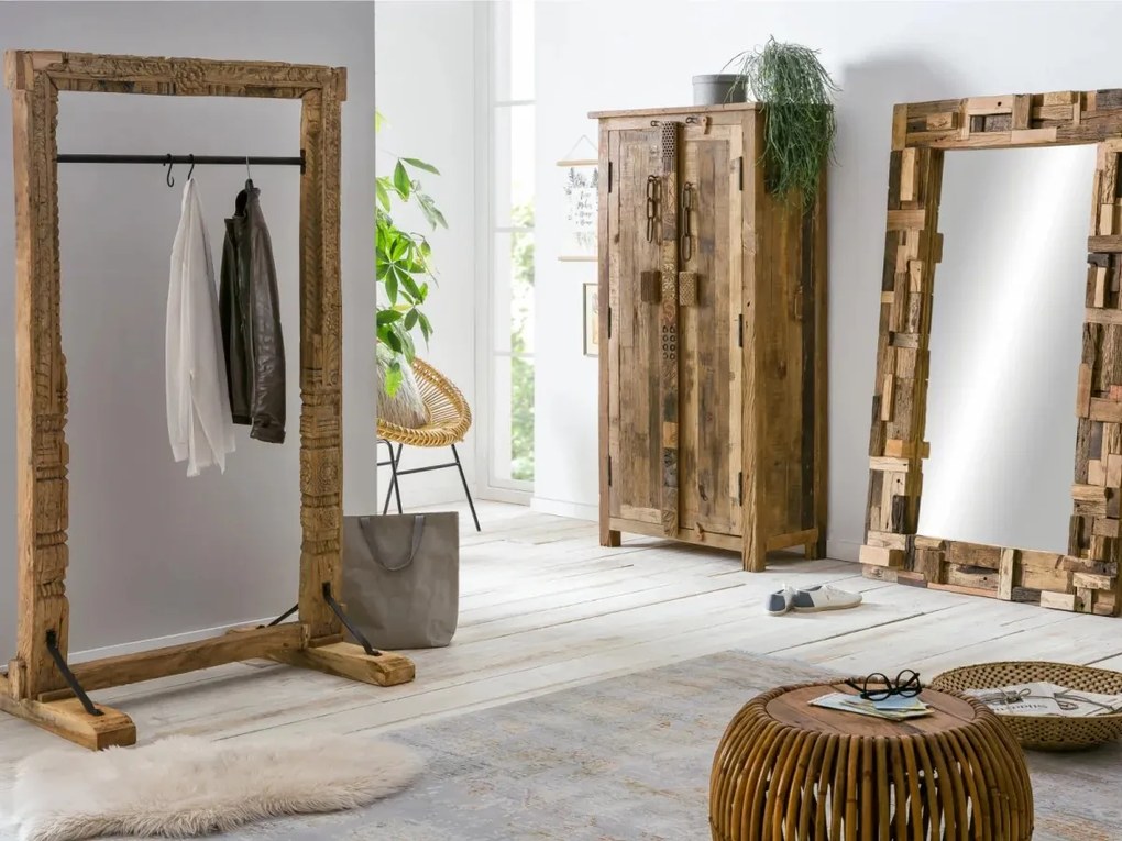 furniture-nabytek.cz - Masívna šatní skriňa Kavali z recyklovaného dreva, neupravená, hnedá – 90×45×185 cm