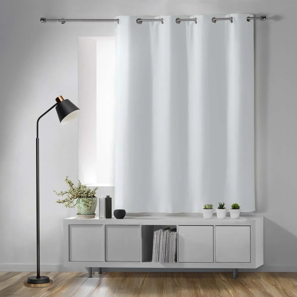 Biely zatemňovací záves 135x180 cm Occult – douceur d'intérieur