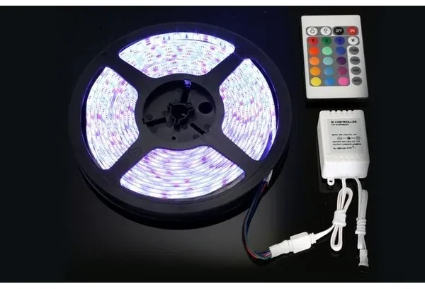 LED pásik flexi 3528/60, biela studená, 8mm/5m, 4,8W / 5metrov + ovládač