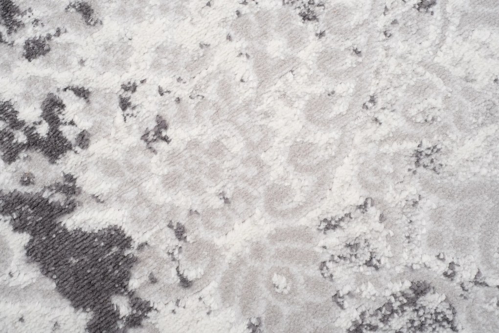 TA Koberec FM33B SVETLO ŠEDÁ 2 SKY EZM Rozmer: 180x250 cm