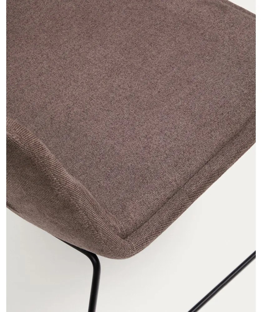 Hnedé kreslo Zahara – Kave Home