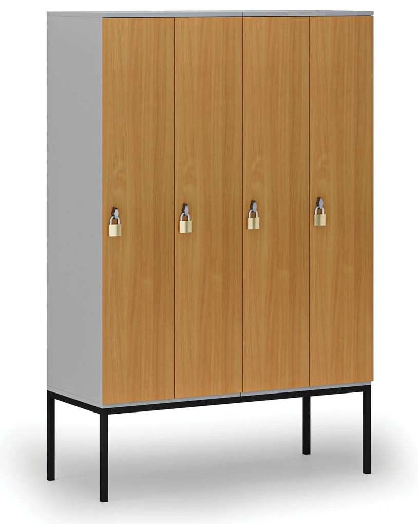 Drevená šatníková skrinka S4 s podnožou, 4 oddiely, 1871 x 1200 x 500 mm, demont, otočný zámok, sivá/buk