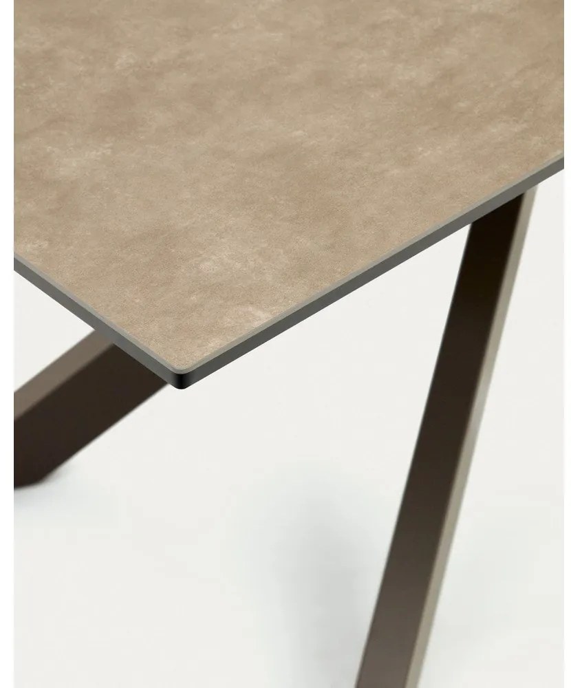 Hnedý rozkladací jedálenský stôl s keramickou doskou 90x160 cm Atminda – Kave Home