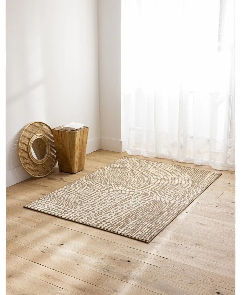 Koberec s grafickým bodkovaným vzorom 3 veľkosti: 60 x 110 cm, 80 x 150 cm a 120 x 170 cm.