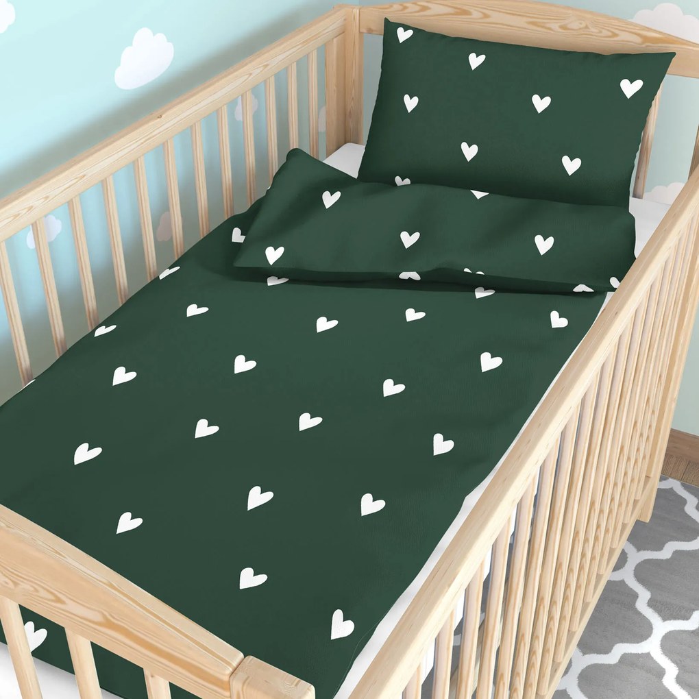 Goldea detské bavlnené obliečky do postieľky - srdiečka na tmavo zelenom 90 x 120 a 40 x 60 cm