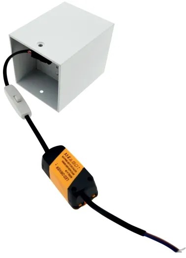 LED Bodové svietidlo LED/5W/230V 3000/4000/6400K 7,5x7,5 cm biele