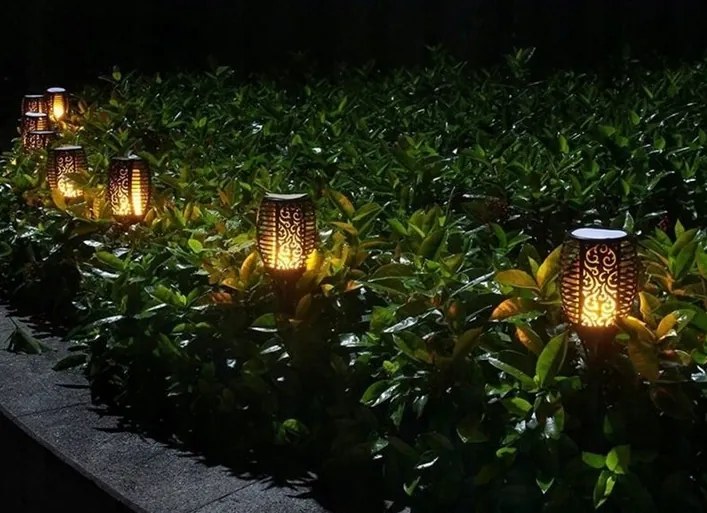 SADA 4 solárnych LED bateriek s efektom plameňa a ohňa IP44 do záhrady