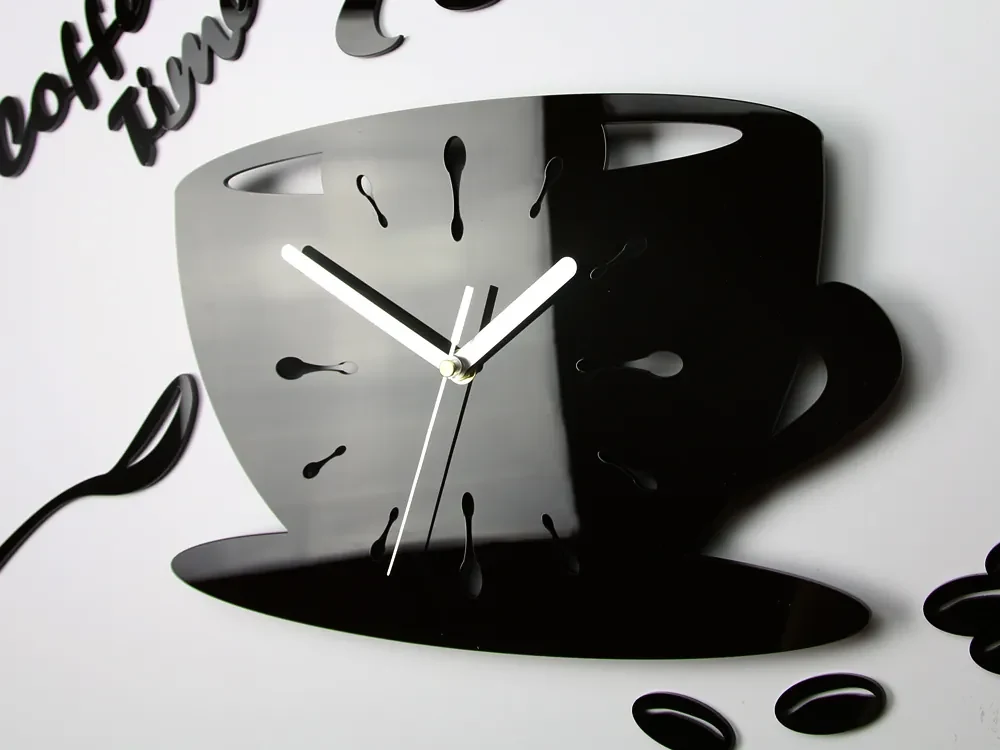 Moderné nástenné hodiny Cup Clock