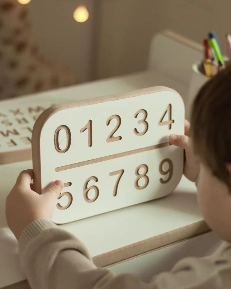 Stôl + stolička pre deti šedá S/M Biela