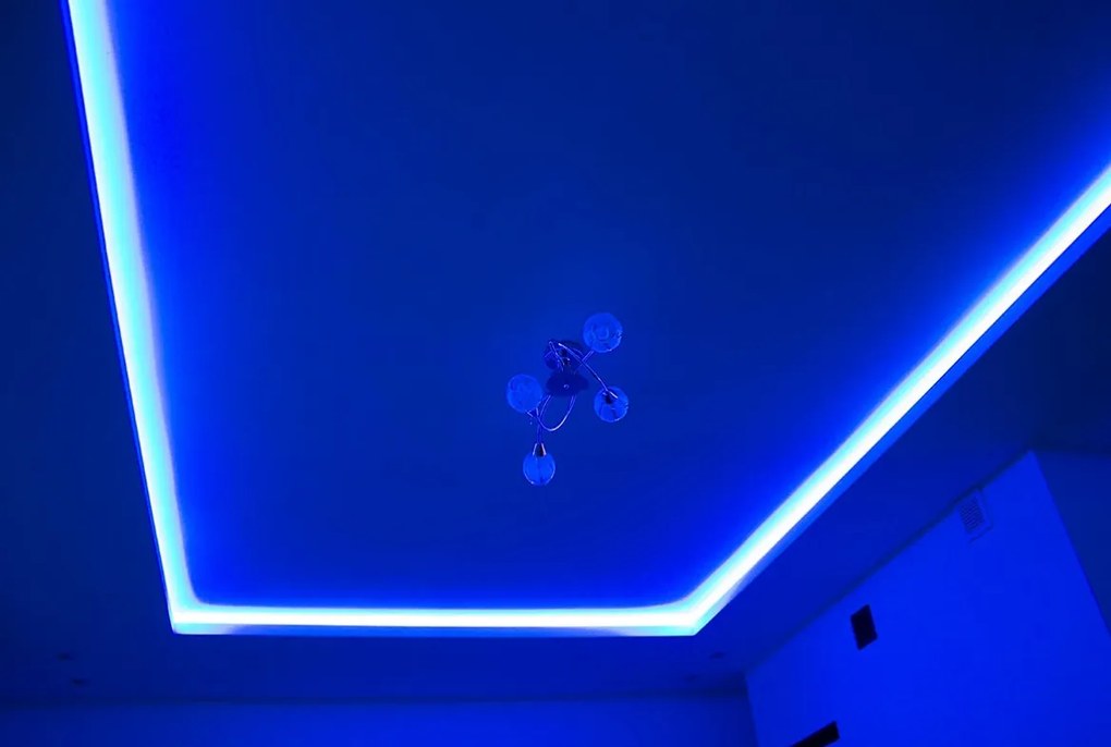 RGB LED pásik 5050 2,5m IP20 + diaľkové ovládanie KIT
