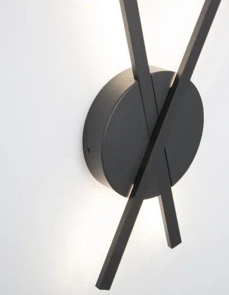 LED nástenné svietidlo Reslin 24.5 čierne