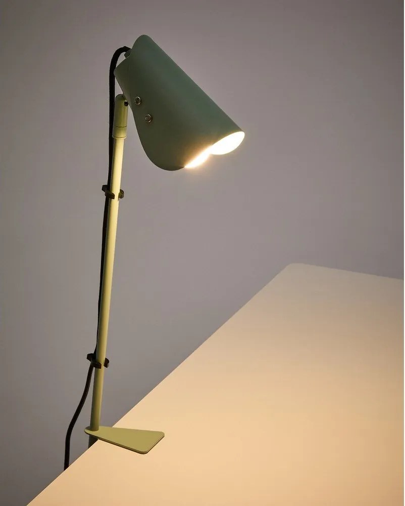 Zelená kovová stolová lampa s klipom (výška 51 cm) Jula – Kave Home