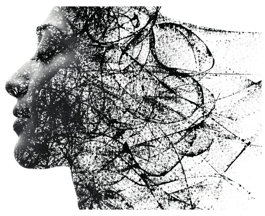 Tapeta žena s abstraktnými prvkami