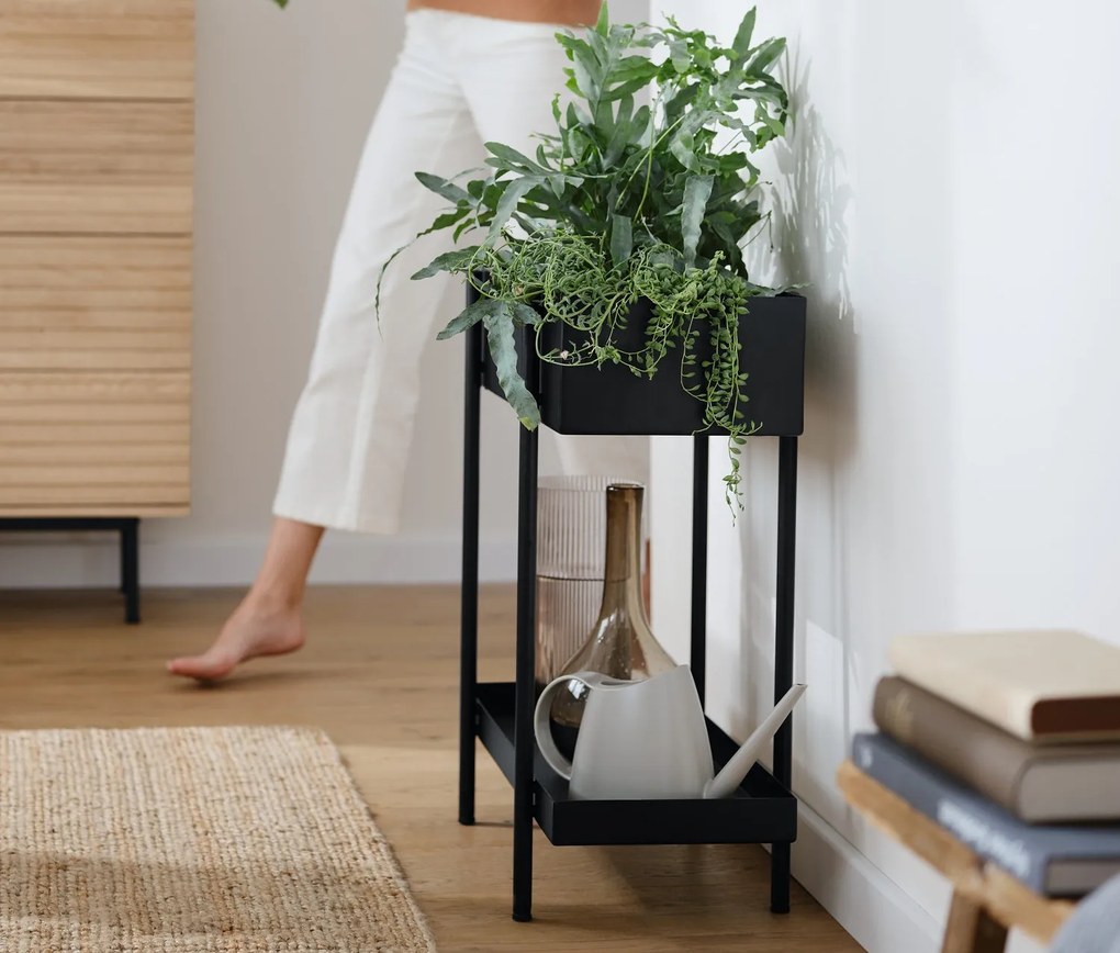 Komoda »Finnsbo« s lamelovým vzhľadom