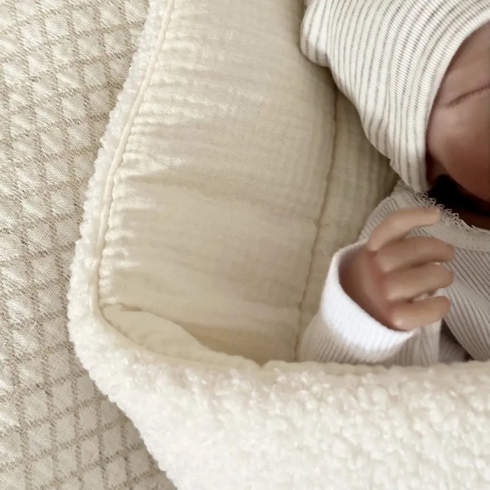 Mušelínová zavinovačka s barančekom – boho vanilka