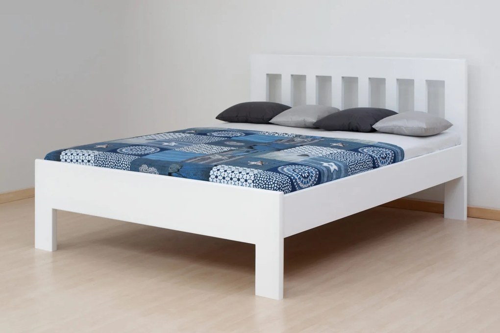 BMB ELLA DREAM - masívna buková posteľ 140 x 200 cm, buk masív