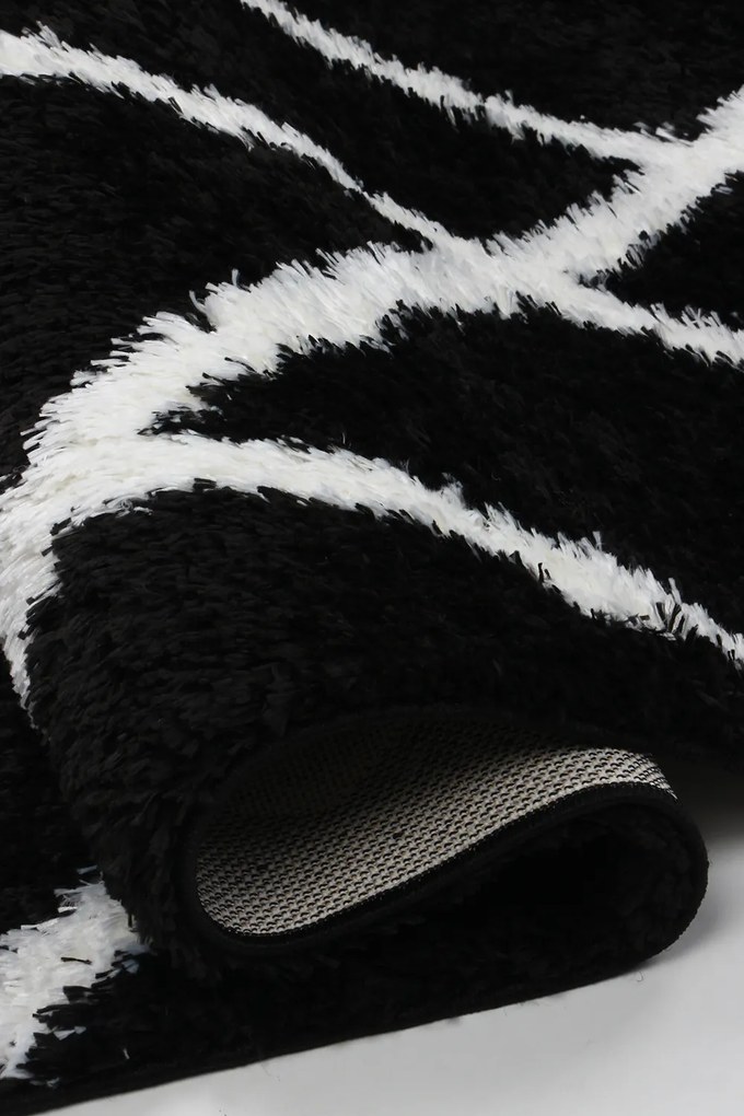 Koberec Boho 656 BLACK/CREAM rozmery koberec: 60x100 cm