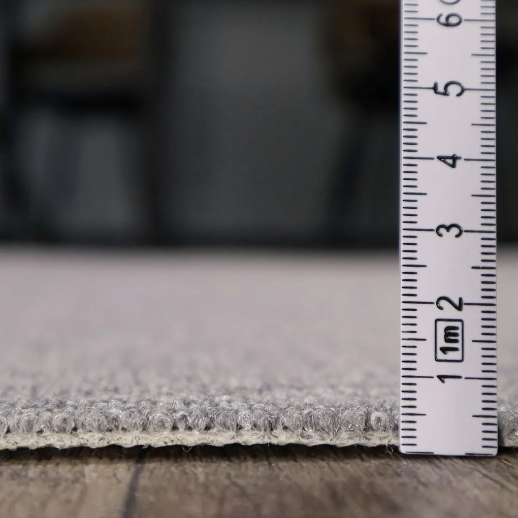 Metrážny koberec Classica 57, záťažový, na mieru, šíře 4m,5m, šedá, ab (mriežka), chodba / predsieň, Condor Carpets