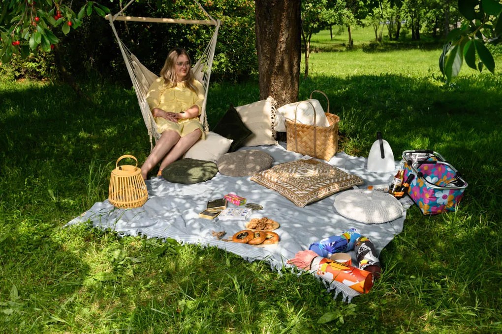 Béžové závesné kreslo PALAK