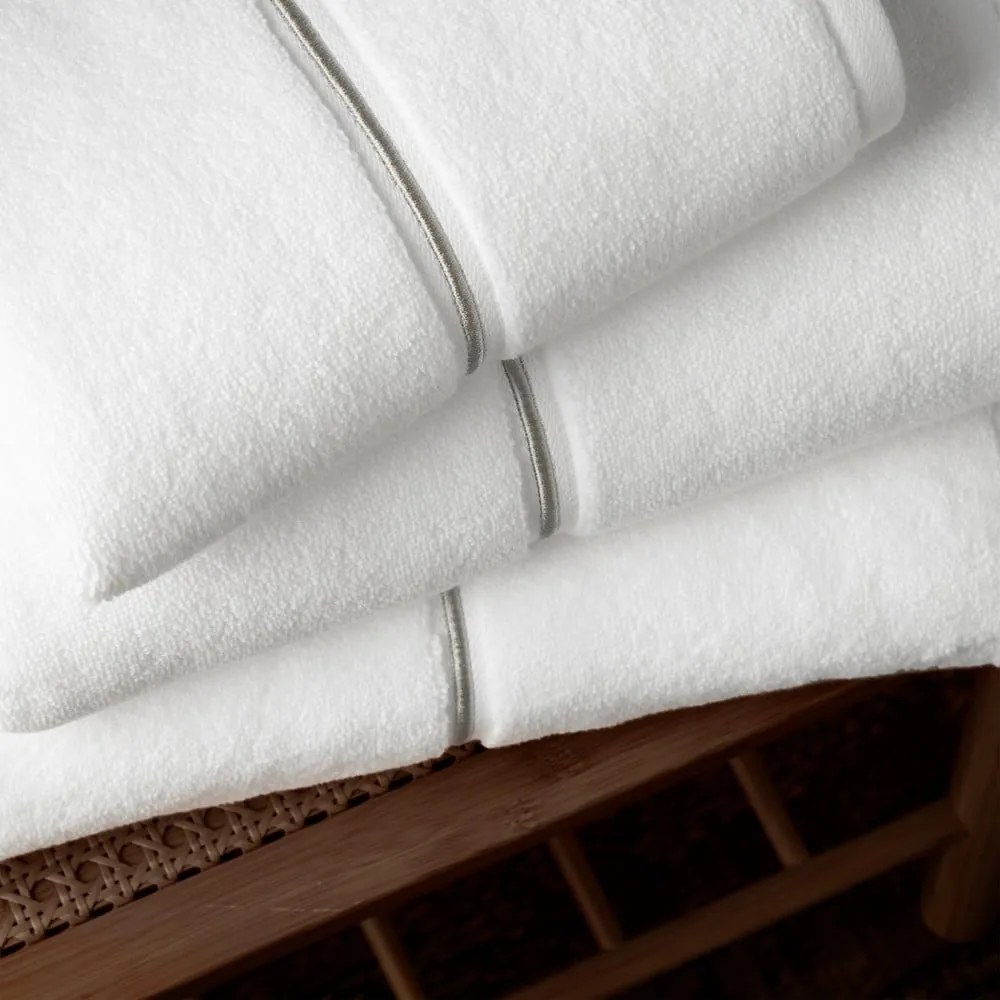 Biela froté bavlnená osuška 90x140 cm Zero Twist – Bianca