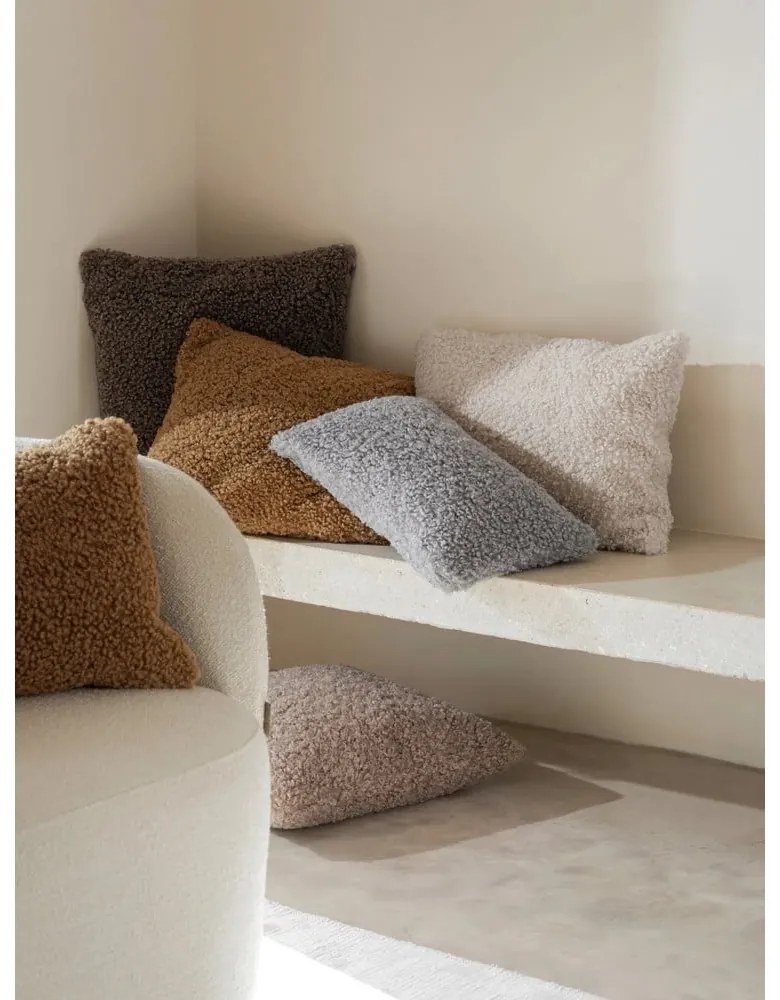 Obliečka na vankúš z materiálu bouclé 30x50 cm Teddy – Blomus