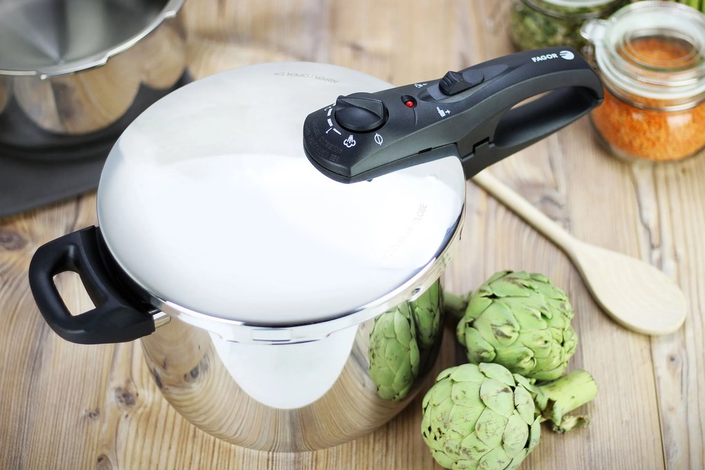 Tlakový hrniec Fagor Duo - 4l