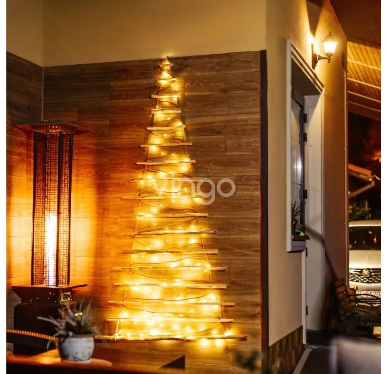 Veľký závesný drevený vianočný stromček s LED osvetlením - 205 cm