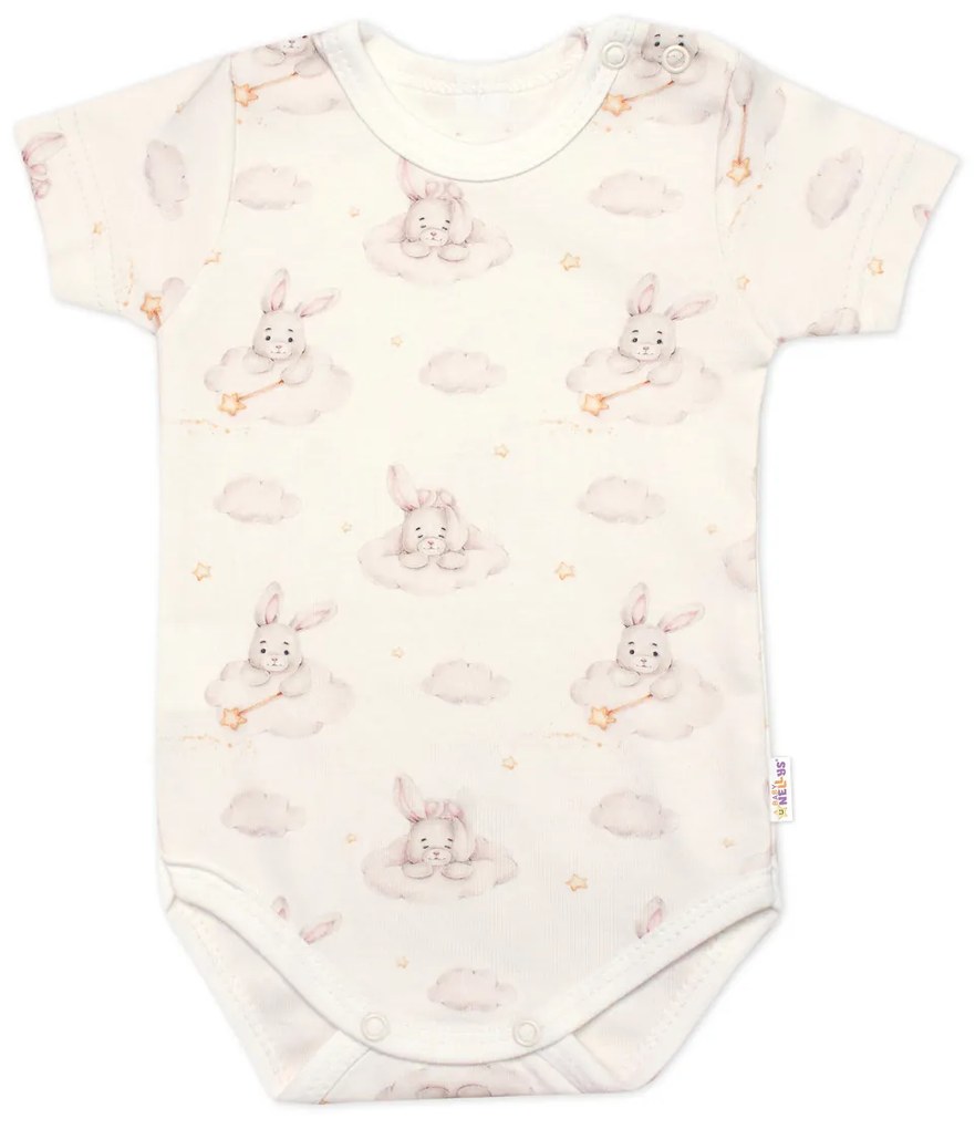 Body kr. rukáv, bavlna, zapínanie pri krku, Baby Nellys Králičkovia, krémové 74 (6-9m)