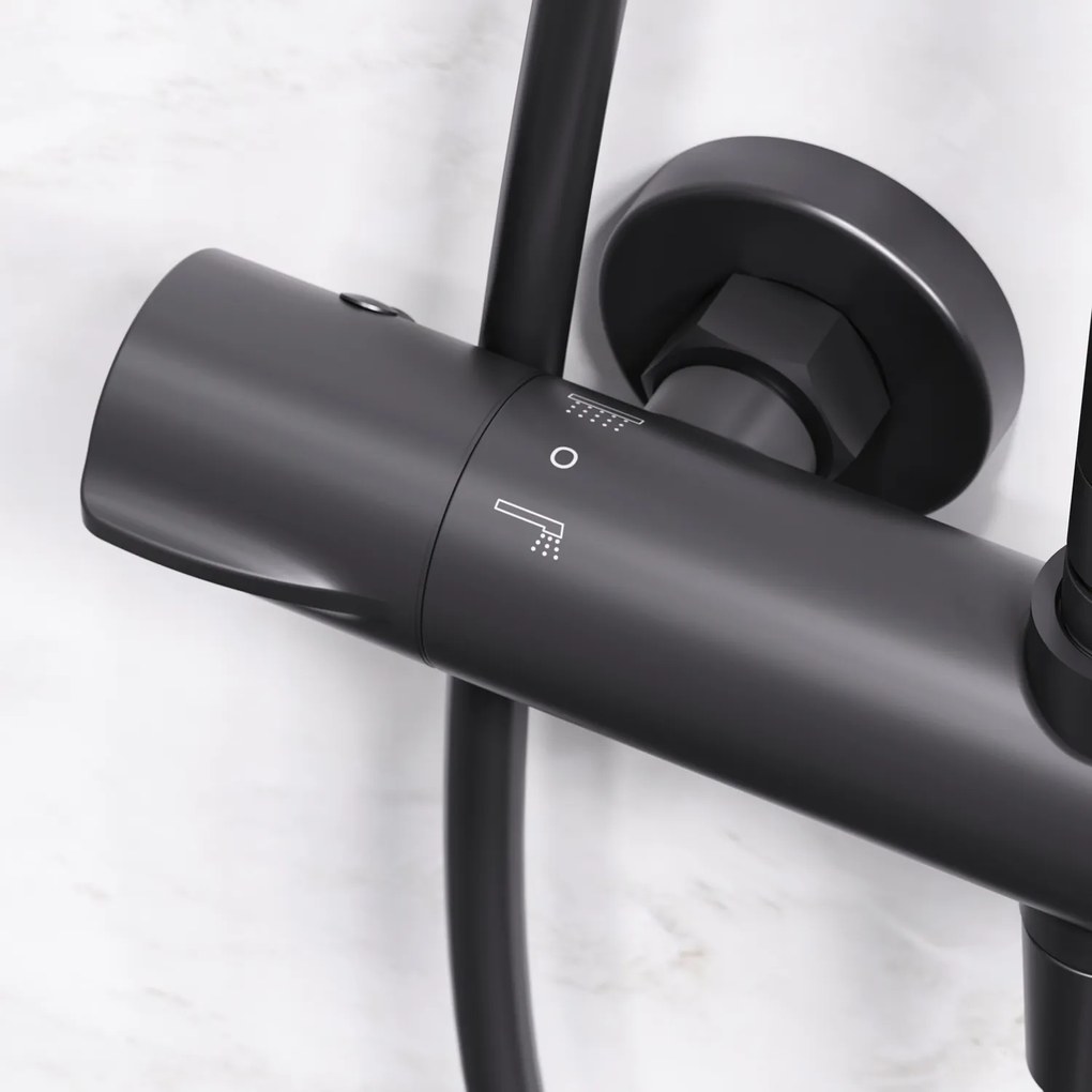 Sprchový systém AM.PM Hit F07TA422 s termostatickousprchovou batériou, čierny