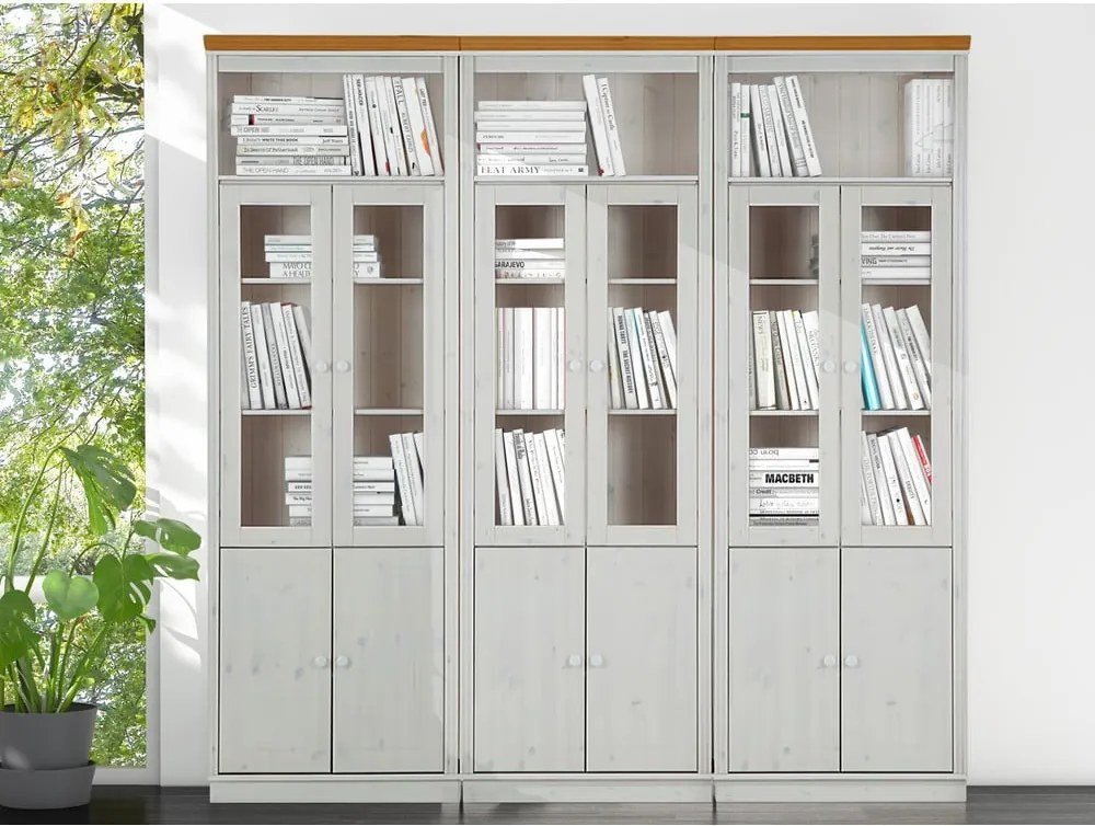 Biela vitrína z borovicového dreva 518x223 cm Anita – Støraa