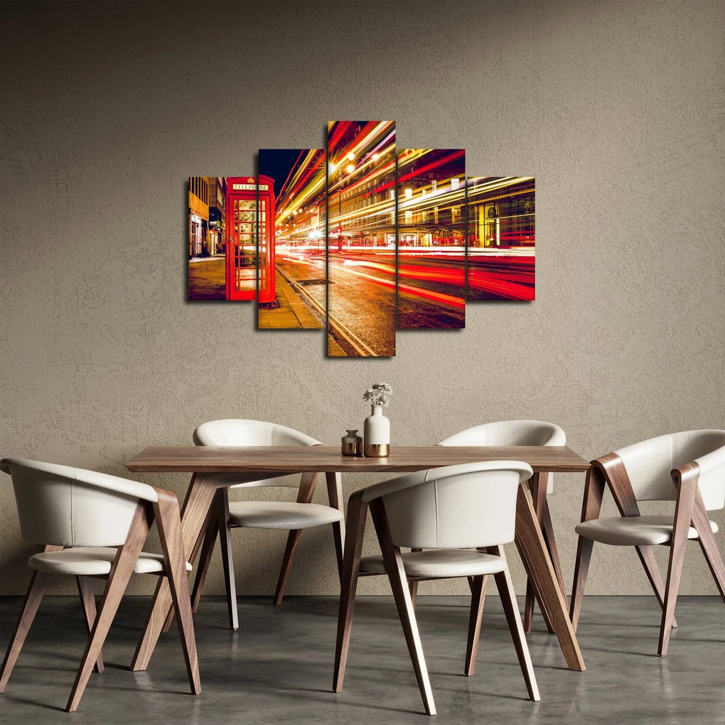 Obraz červené londýnske telefónne búdky (150x105 cm)