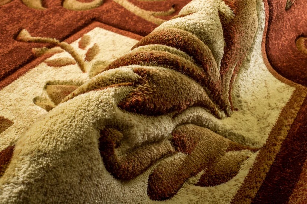 TA Koberec 8301A HNEDÁ ANTOGYA Rozmer: 220x320 cm